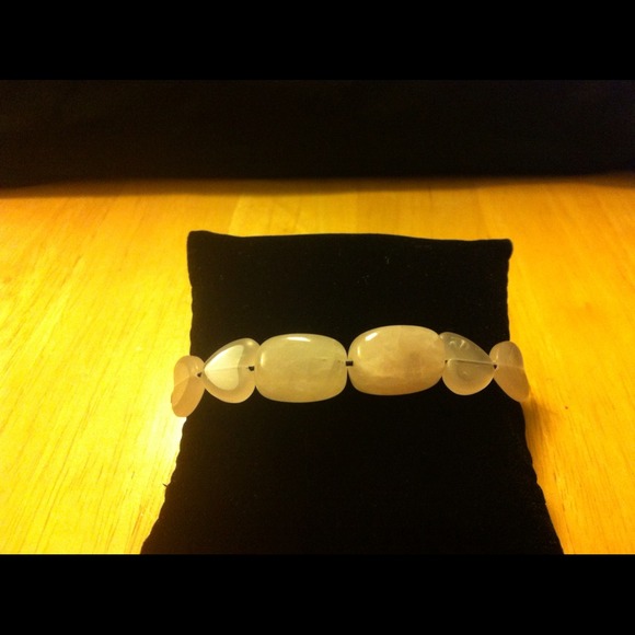 Elastic stretch bracelet
