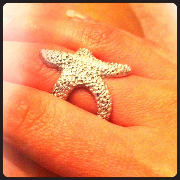 SOLD Starfish silver ring