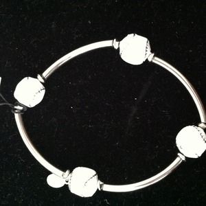 Base ball bracelet