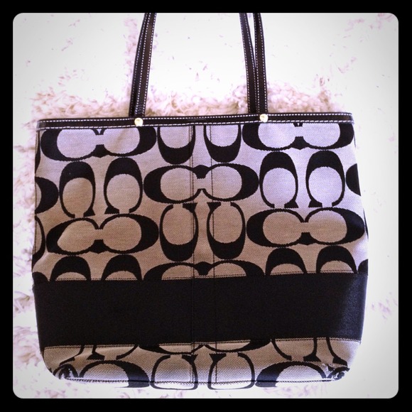Coach tote