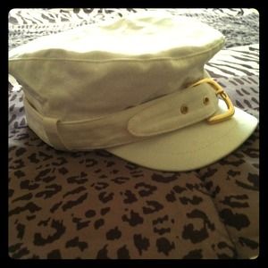 BEBE hat white