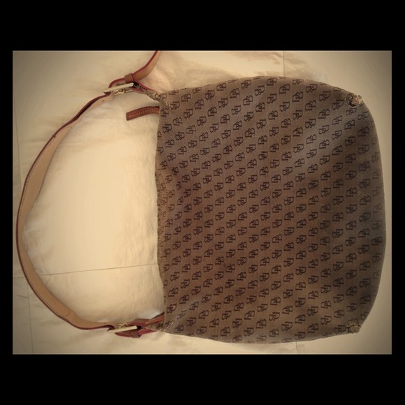 Dooney & Bourke Authentic used shoulder bag