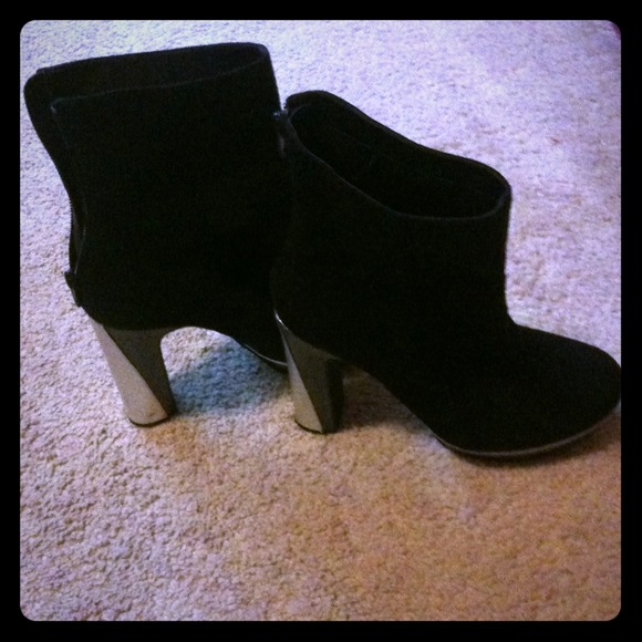 black platforms - Picture 1 of 1