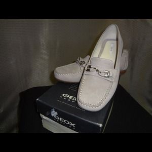 Geox Suede lavender driving moccs