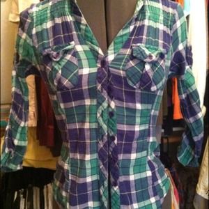 🔴SOLD🔴Blue and green half sleeve flannel