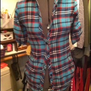 🔴SOLD🔴Really cute blue and red flannel