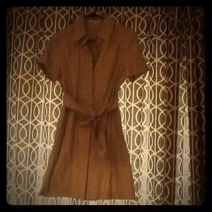 Short khaki dress