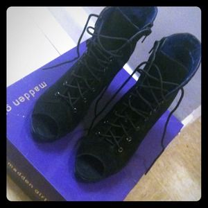 Black Madden Girl "Fantizy" Boots