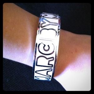 -reserved- 9/3 Authentic Marc By Marc Jacobs cuff
