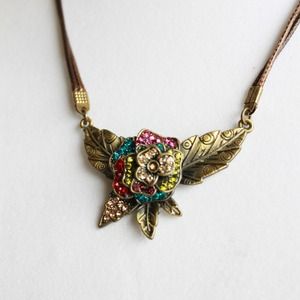 Multi-colored vintage flower necklace
