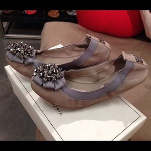 Authentic BCBG MAXAZRIA flats