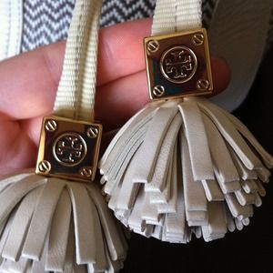 Tory Burch Bags - Tory Burch drawstring bucket bag with tassels Tory Burch Bags - Tory Burch drawstring bucket bag with tassels