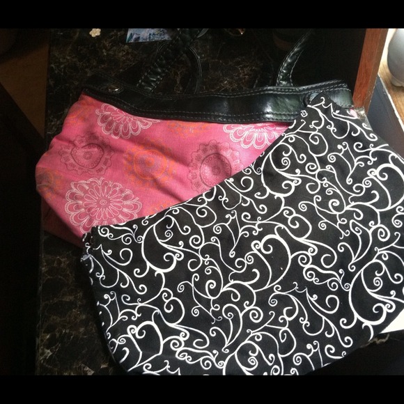 ✨Traded✨not available Thirty 1 fitted skirt purse