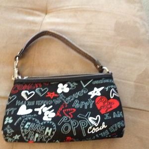 Reduced!!Never been used coach poppy clutch/bag