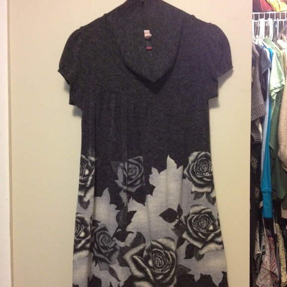 Cowl neck tunic