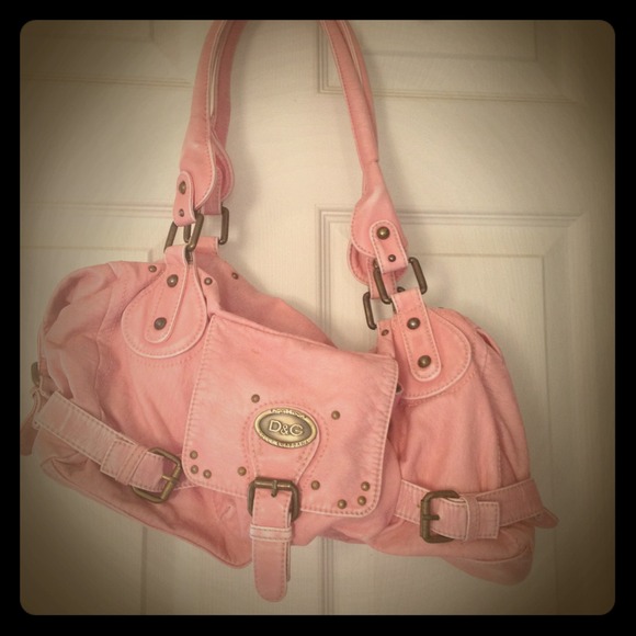 💋💋REDUCED Pink faux leather D&G handbag💋💋