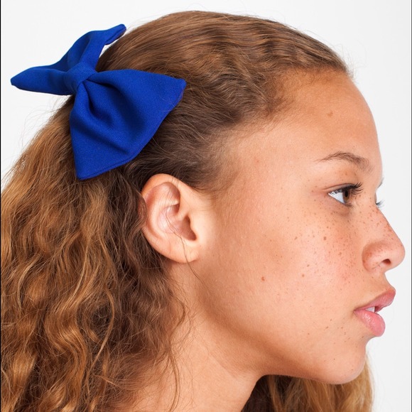 🔴SOLD🔴 Bow Hair Clip