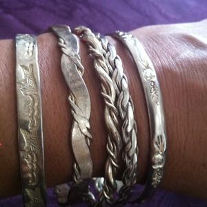 💗RESERVED💗5 Mexico Bangles