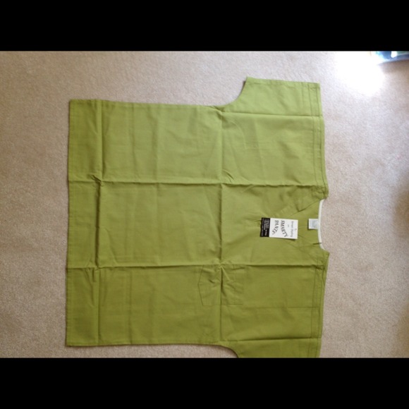 Scrub top - Picture 4 of 4