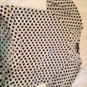 Very cute polka dot forever21 sleeve crop!