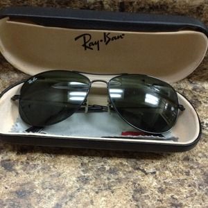Reserved!!!! Rayban aviator
