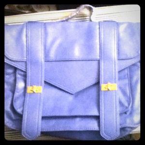 **REDUCED**Powder blue large purse