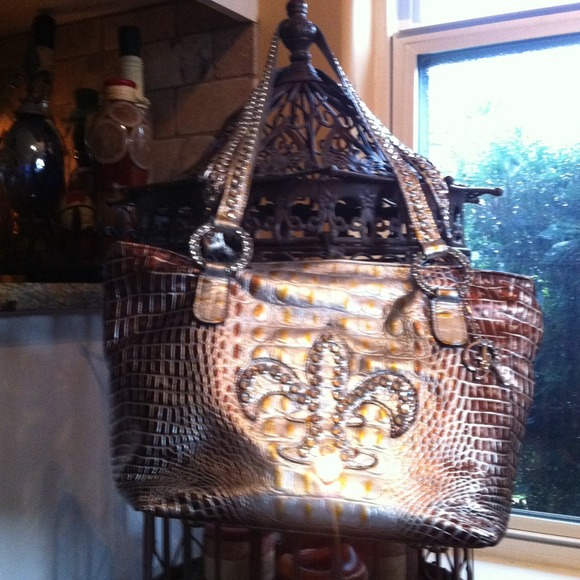 Raviani handbag-REDUCED