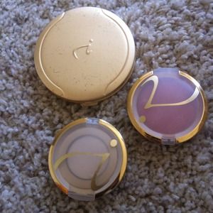 Press powder, blush , eye shadow