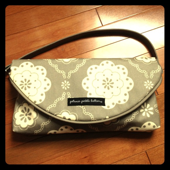 Petunia Pickle Bottom clutch