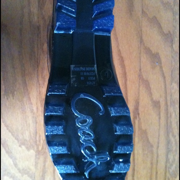 🎀SOLD🎀 NEW Coach 'PIXY' rain boots - Picture 3 of 4