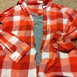 Forever 21 Tops - Forever 21 Orange Checkered Button-Down Forever 21 Tops - Forever 21 Orange Checkered Button-Down