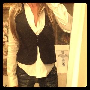 ❌SOLD!❌ Theory black vest