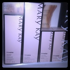 Mary Kay miracle set normal/dry