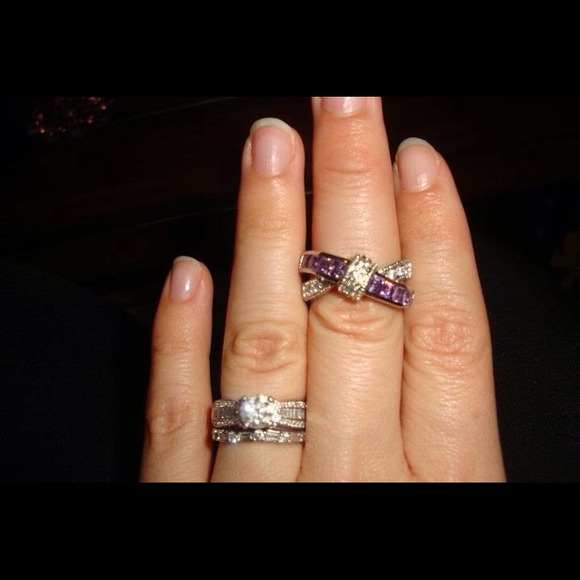 Women's purple and white cross ring