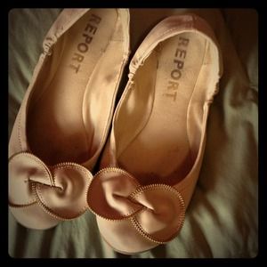 Ballet flats