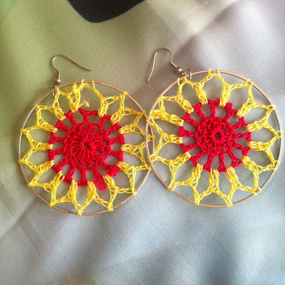 Dream catcher earring