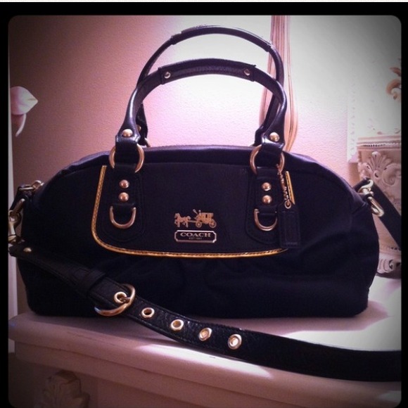 RESERVED!! Coach Purse