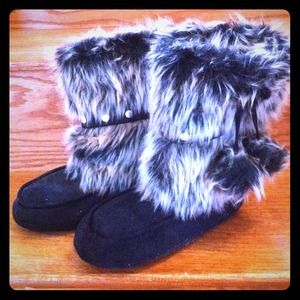 Reserved for sassygirl29 Steve Madden boots