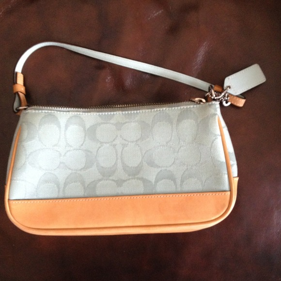 Coach shoulder bag