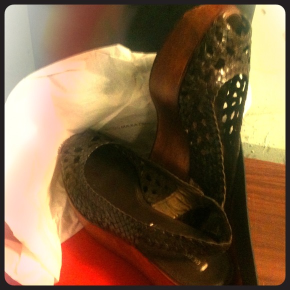BCBG Maxazria Mistes3 woven madras
