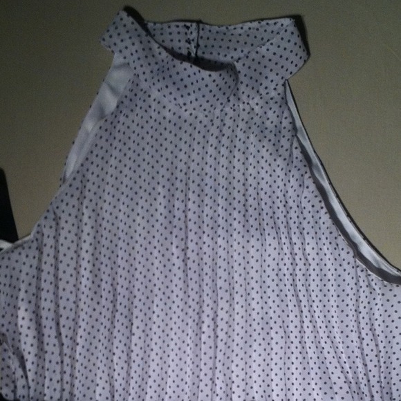 SOLD. A. Byer Polka dot B&W Top - Picture 3 of 4
