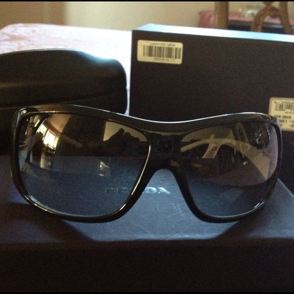 Prada Accessories - NWT Authentic PRADA sunglasses