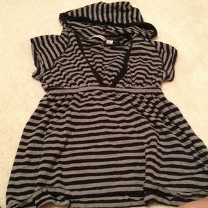 Striped top with hood