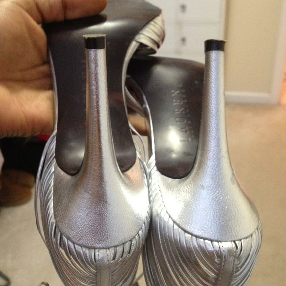 Lauren by Ralph Lauren Silver Sandals - Picture 2 of 3