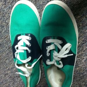 Like new blue and green sneakers