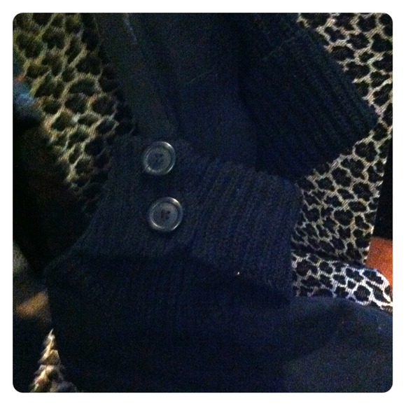 Black sweater boot
