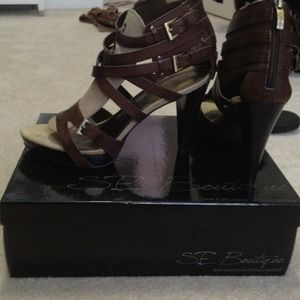 SE Boutique Leather Sandals