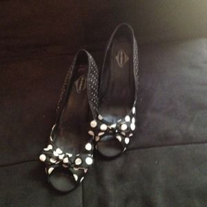 Blue with white dots wedge shoes