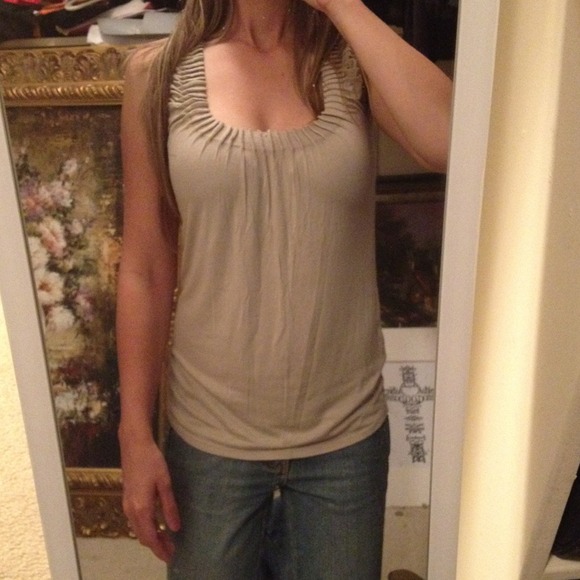 Gray Elie Tahari top