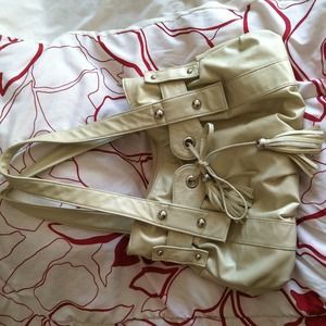 Cream tussle bag